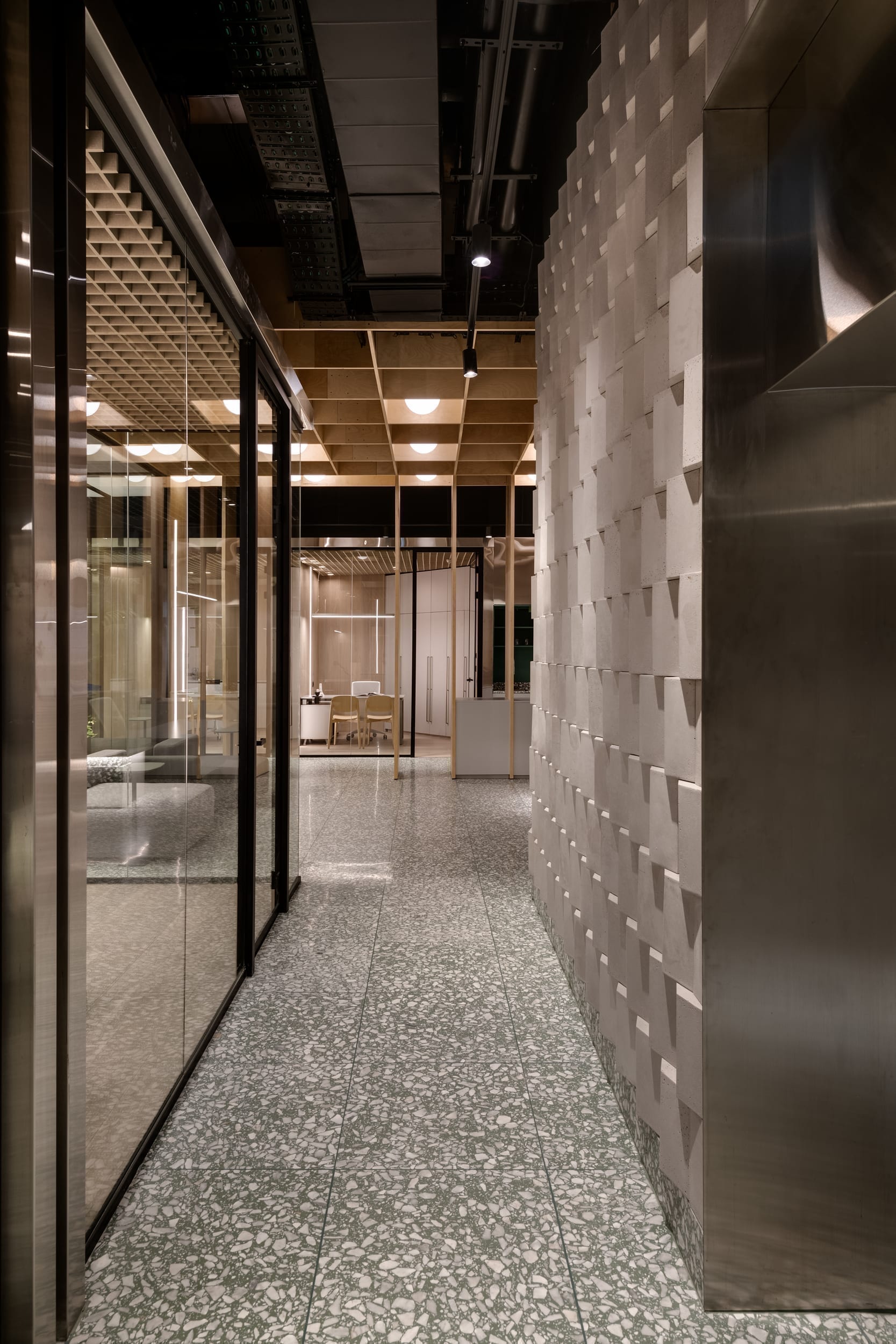 Tel Ad Office — image 10